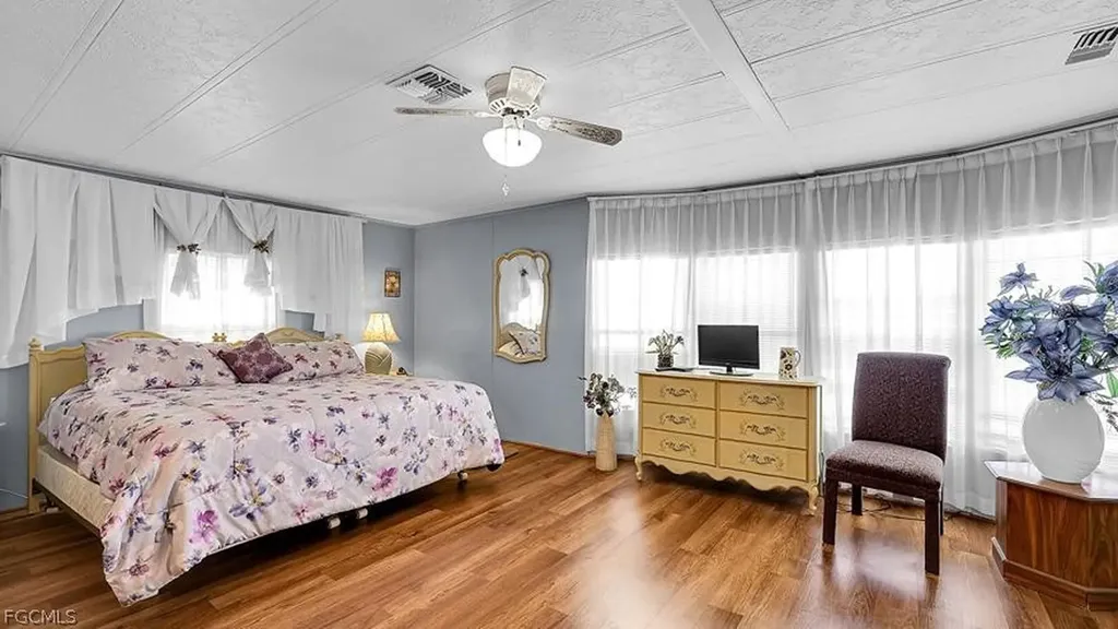 108 Snead Drive North Fort Myers FL 33903