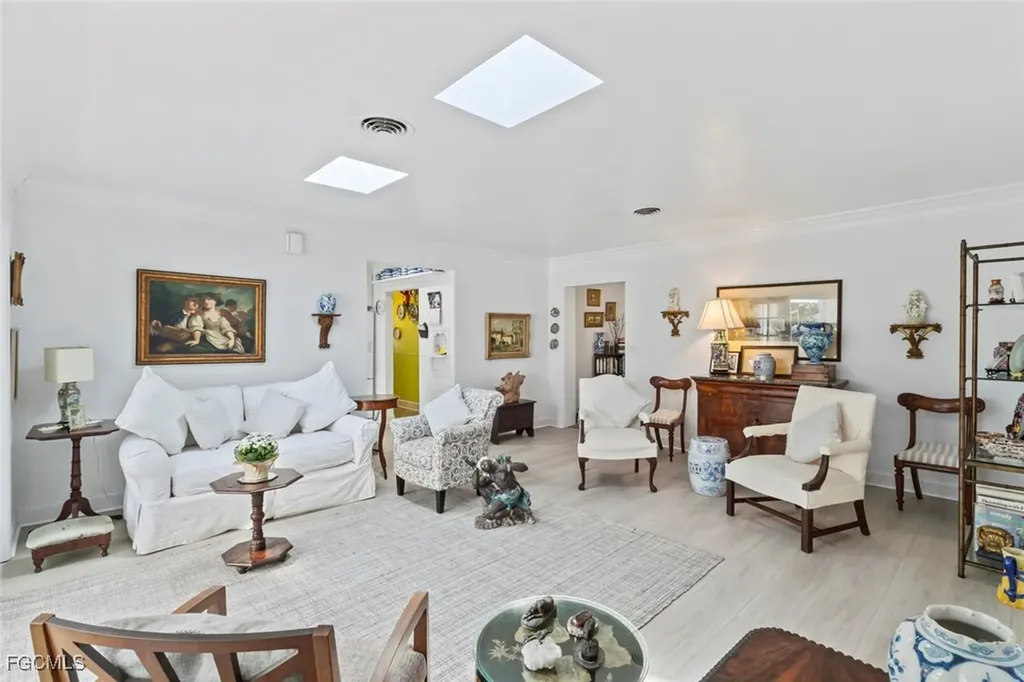 1348 Alcazar Avenue Fort Myers FL 33901