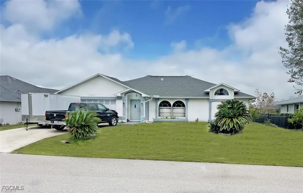 215 SE 1st Place Cape Coral FL 33990