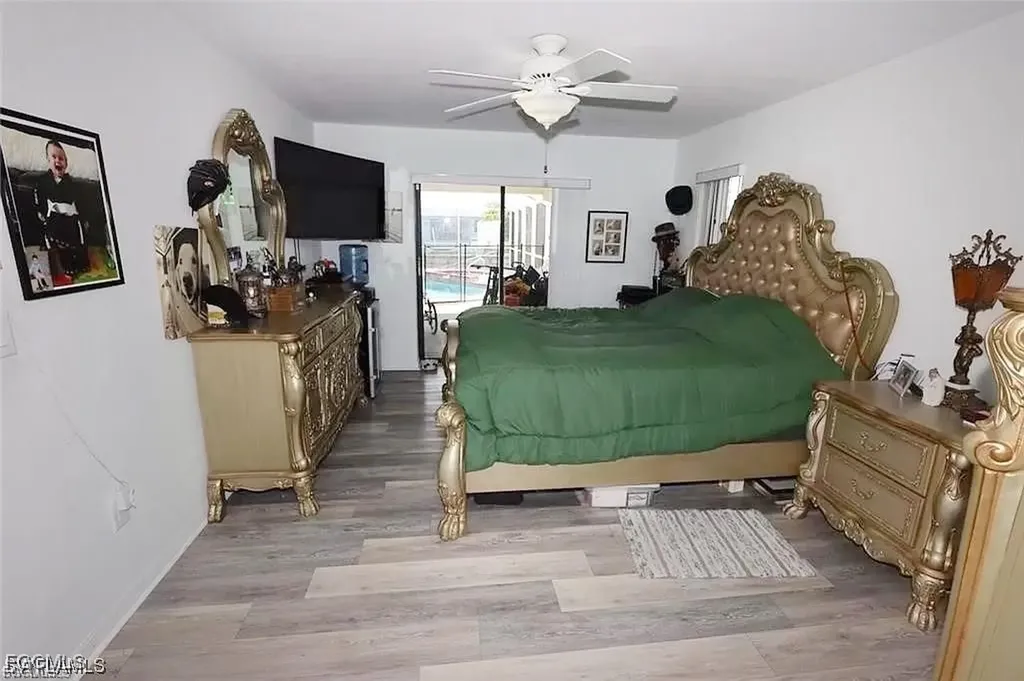 215 SE 1st Place Cape Coral FL 33990
