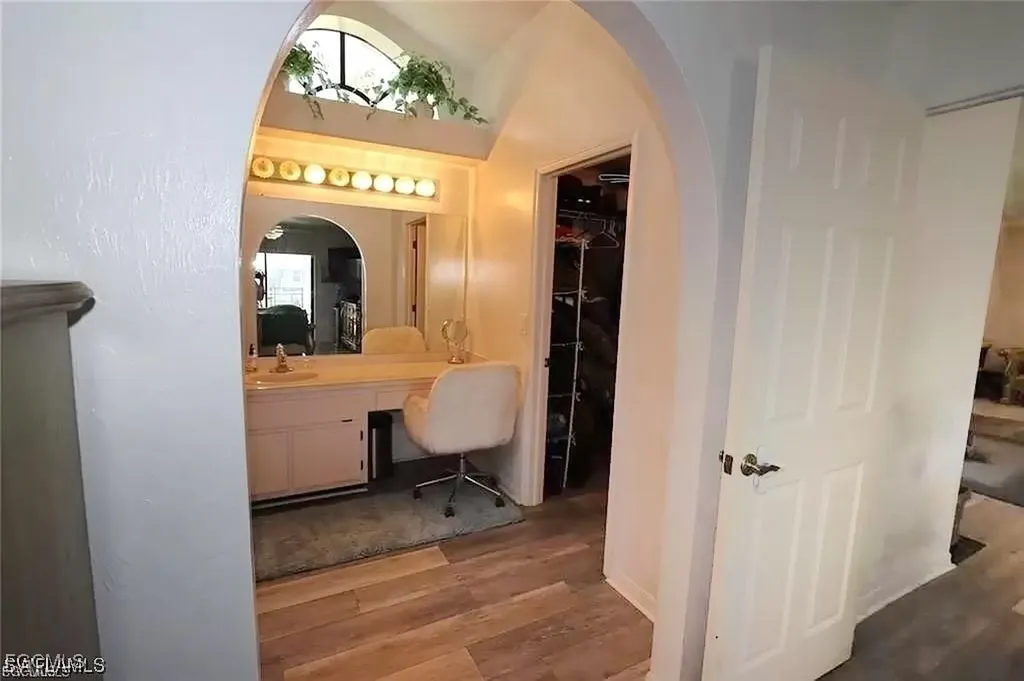 215 SE 1st Place Cape Coral FL 33990