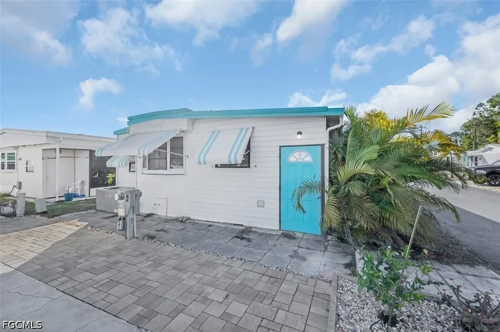 134 Amble Drive North Fort Myers FL 33903