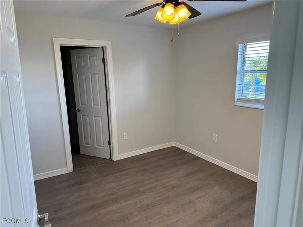 2711 Elmwood Street Fort Myers FL 33901