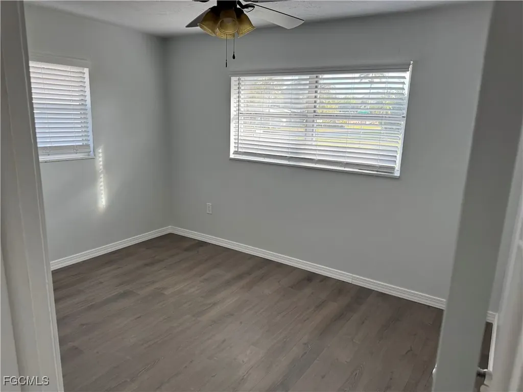 2711 Elmwood Street Fort Myers FL 33901