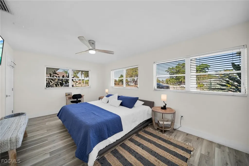 616 El Dorado Parkway E Cape Coral FL 33904