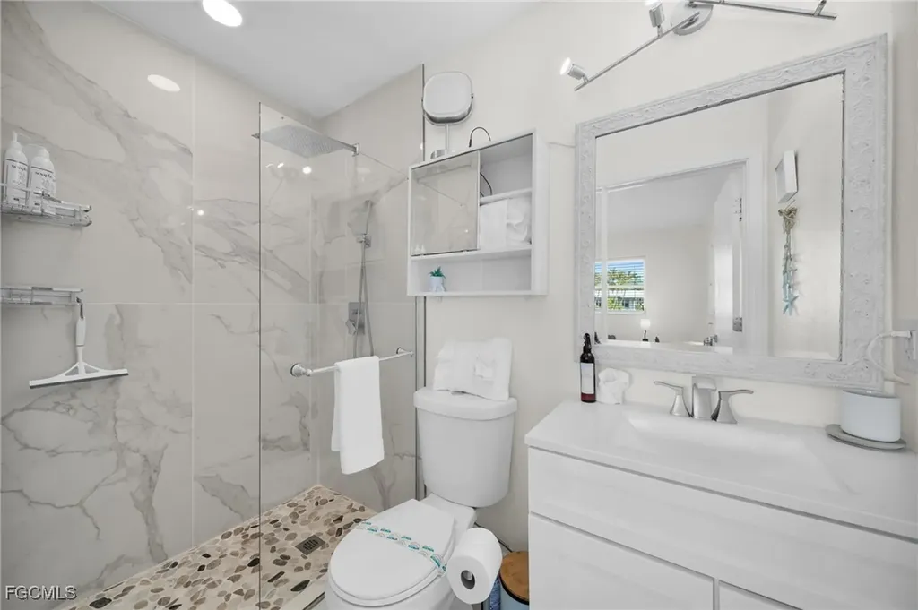 616 El Dorado Parkway E Cape Coral FL 33904