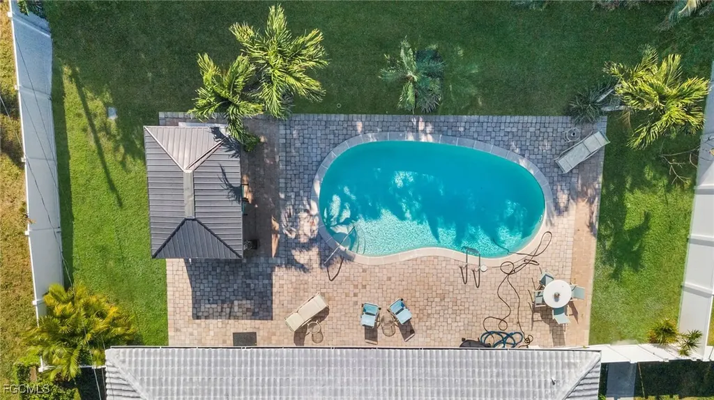 616 El Dorado Parkway E Cape Coral FL 33904
