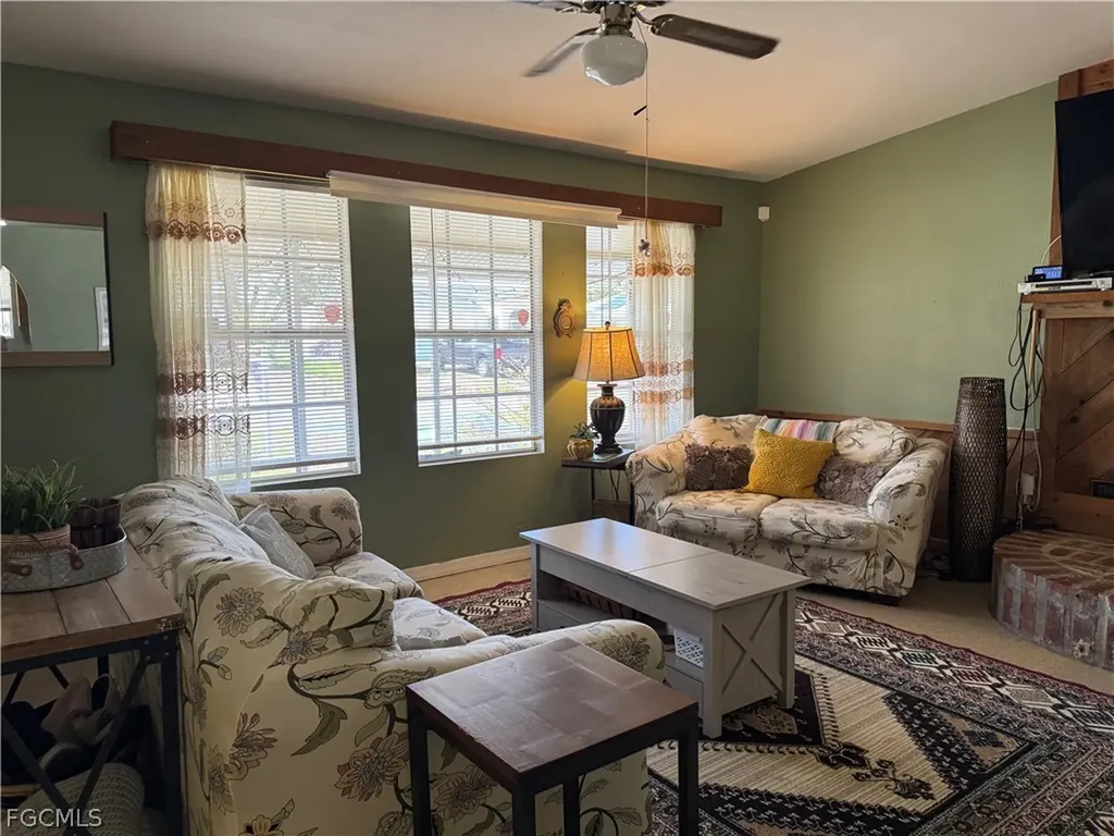 4204 9th Street SW Lehigh Acres FL 33976