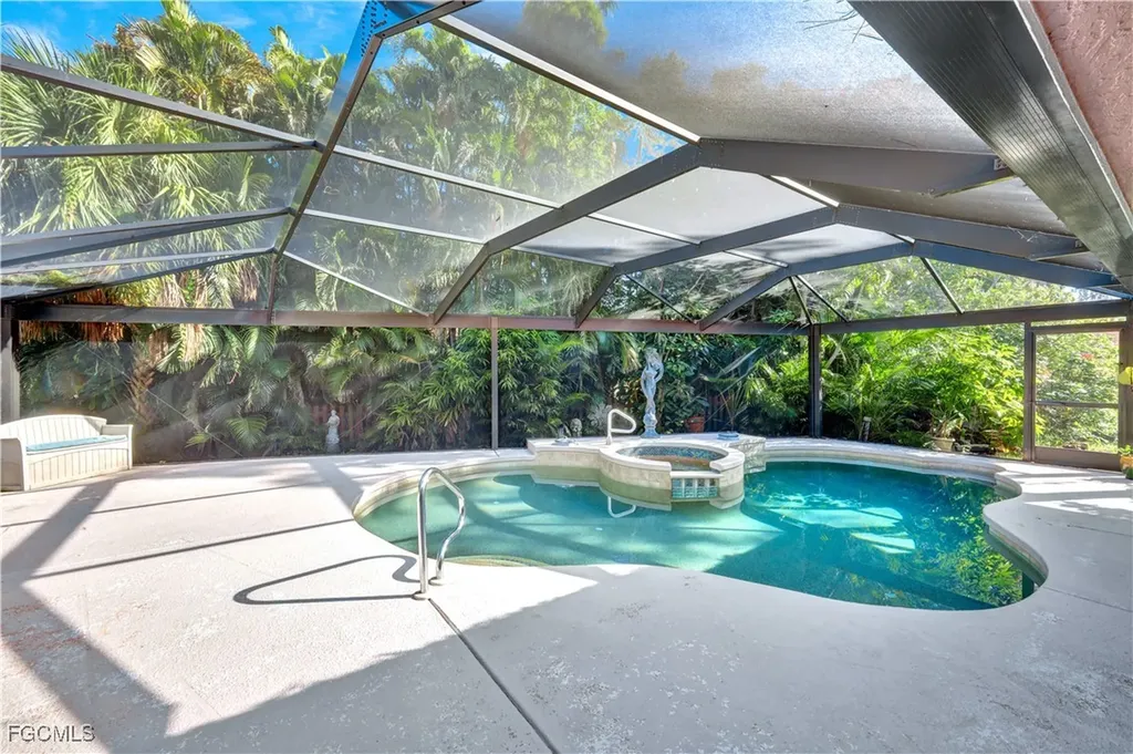 15830 Gleneagle Court Fort Myers FL 33908