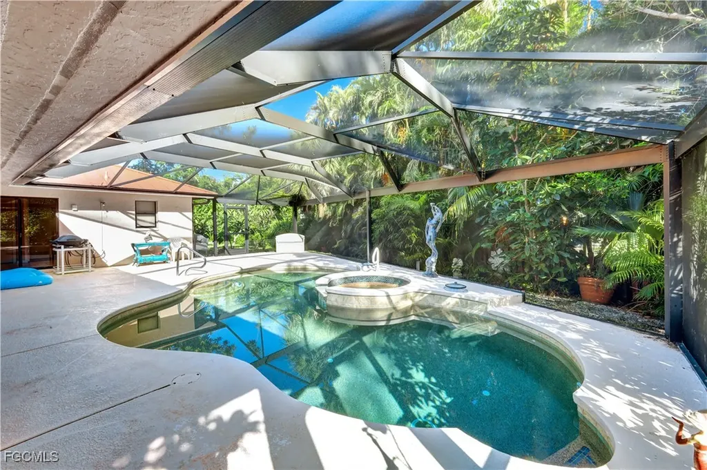 15830 Gleneagle Court Fort Myers FL 33908