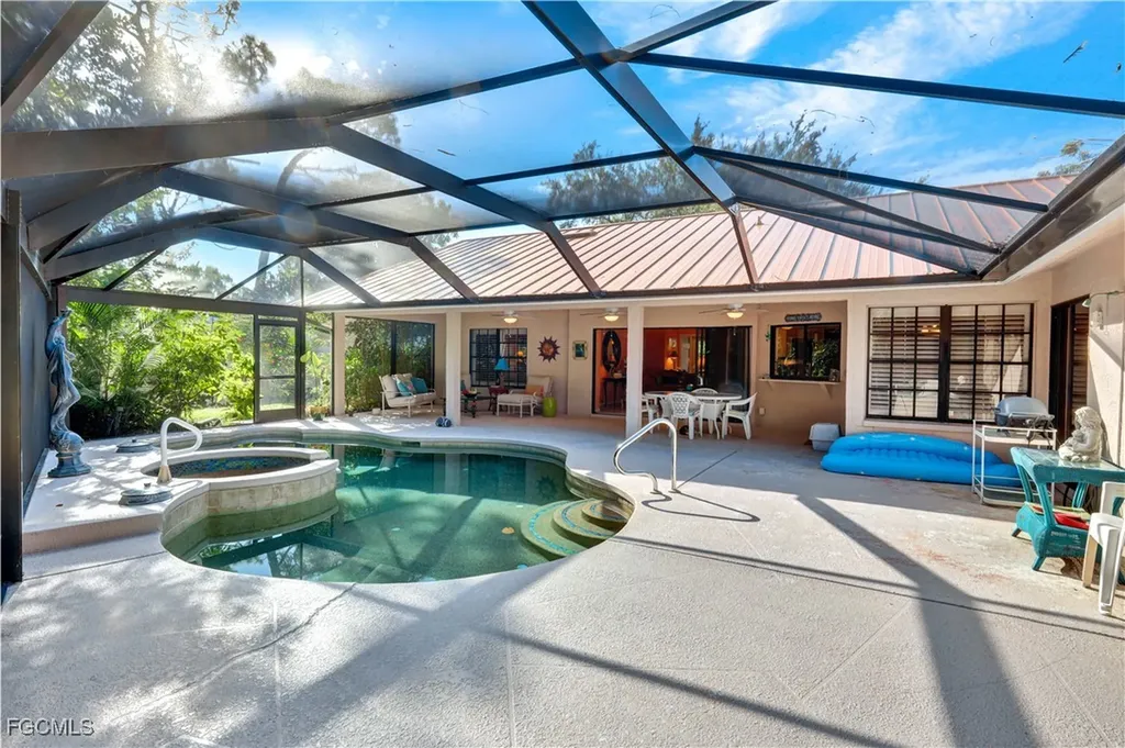 15830 Gleneagle Court Fort Myers FL 33908