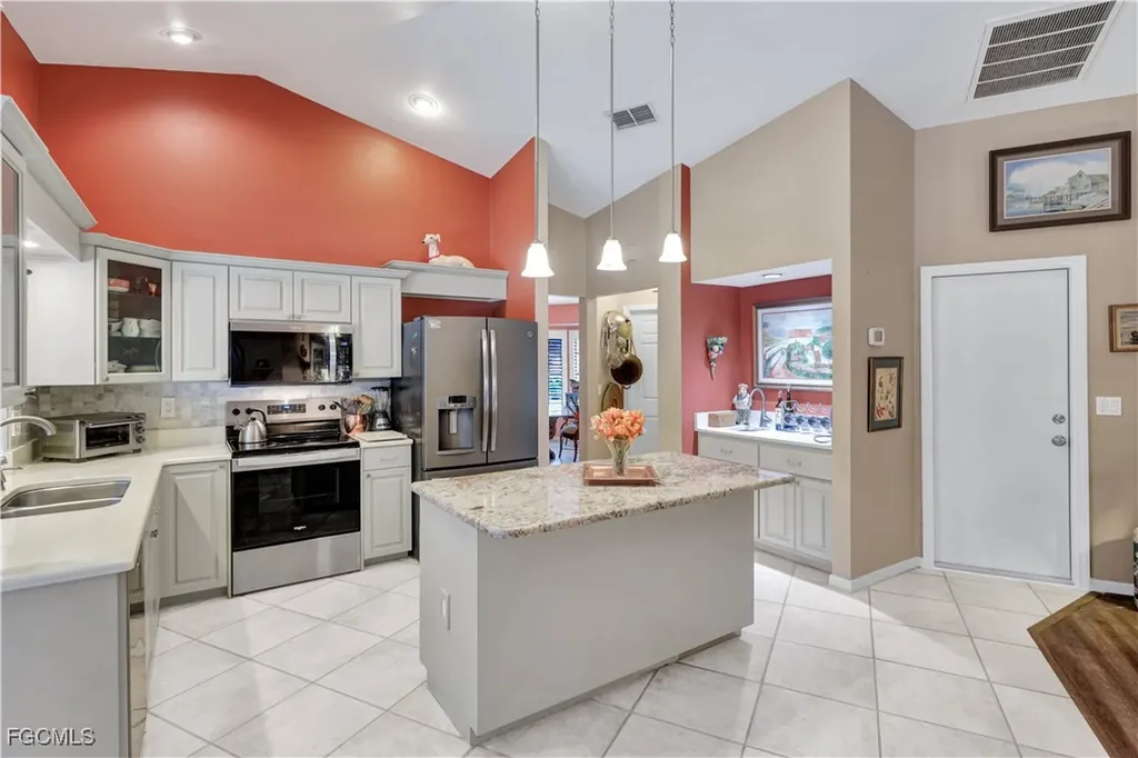 15830 Gleneagle Court Fort Myers FL 33908