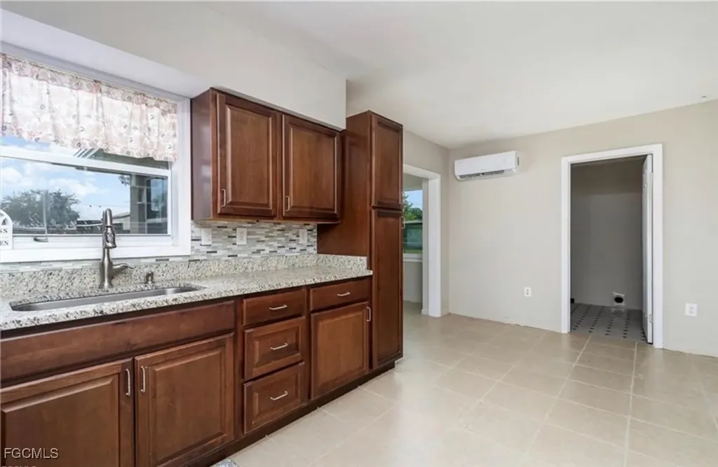 12937 Fourth Street Fort Myers FL 33905
