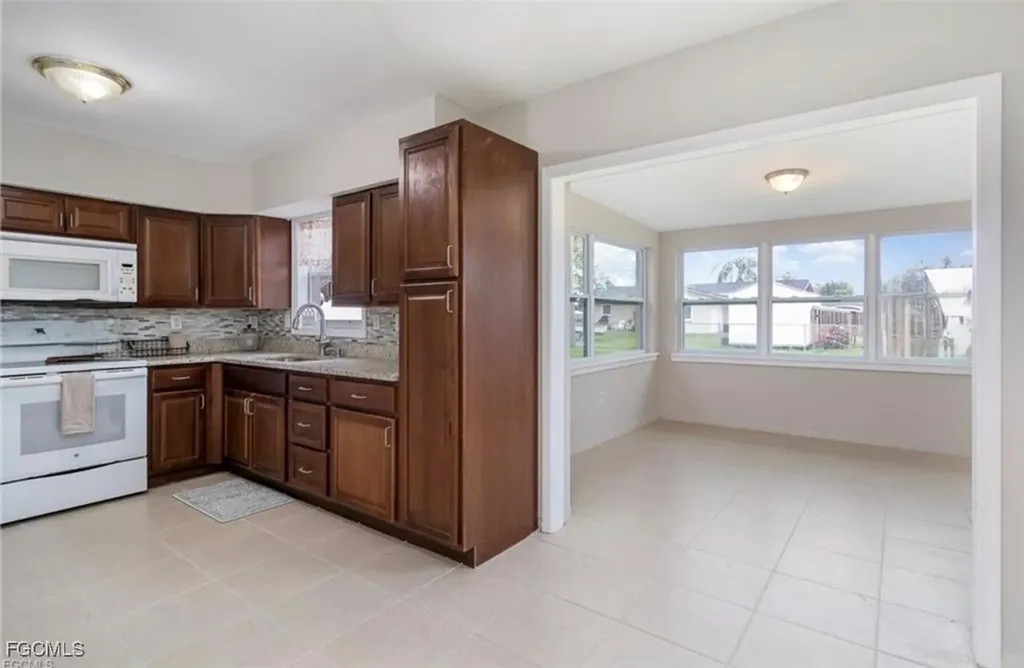 12937 Fourth Street Fort Myers FL 33905