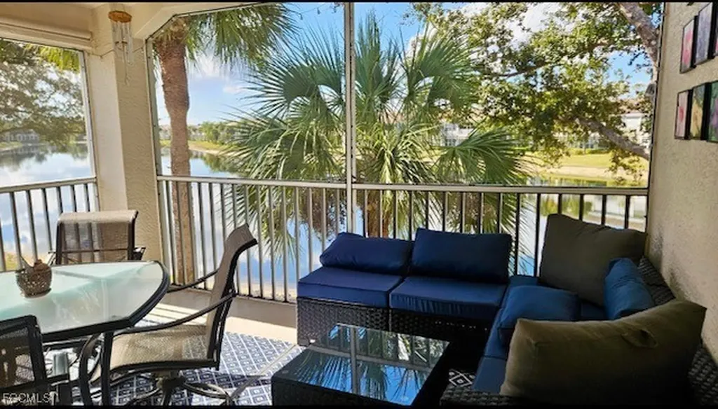 10112 Colonial Country Club Boulevard Fort Myers FL 33913