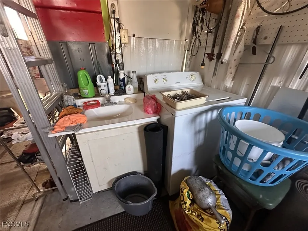 314 La Casa Avenue Fort Myers FL 33905