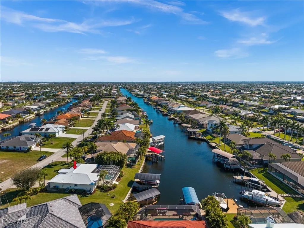 2926 SW 38th Terrace Cape Coral FL 33914