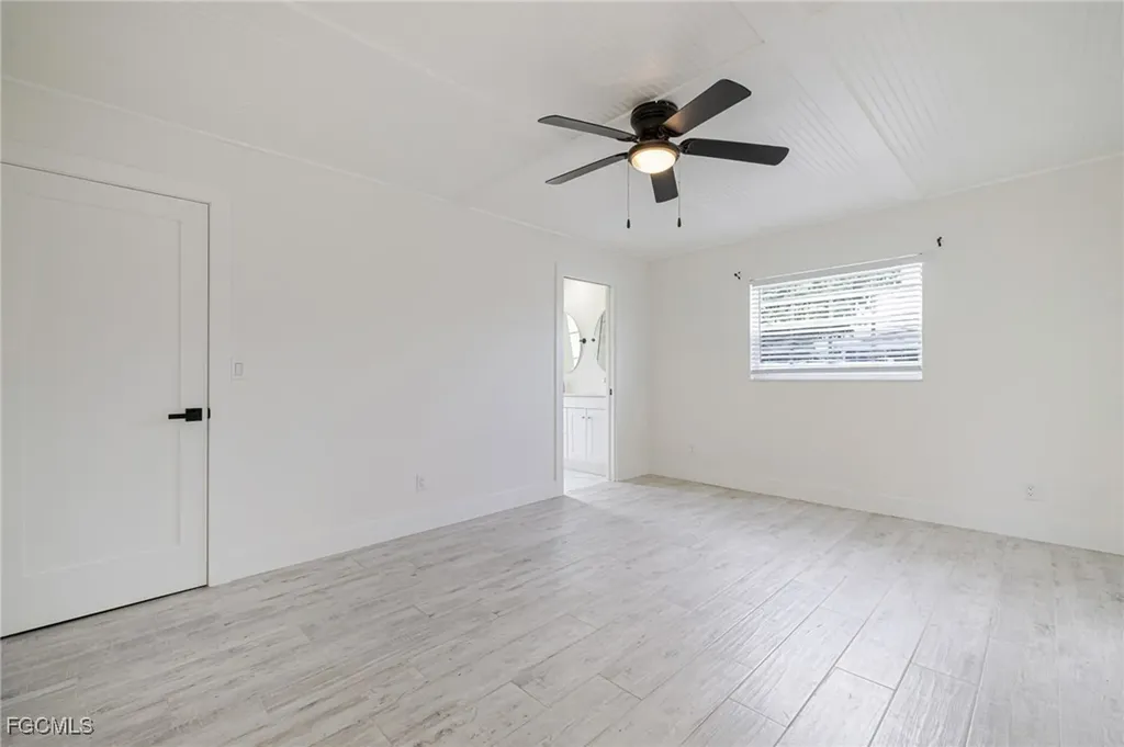 208 SE 43rd Terrace Cape Coral FL 33904