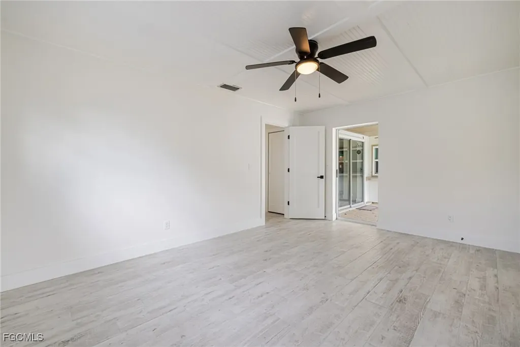 208 SE 43rd Terrace Cape Coral FL 33904