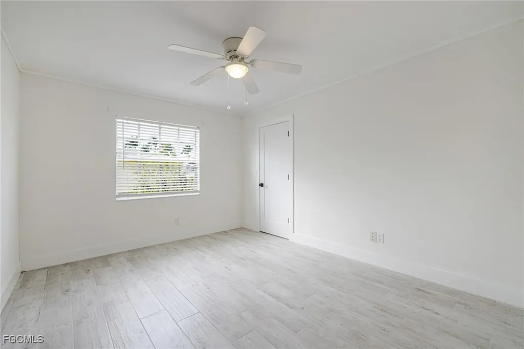 208 SE 43rd Terrace Cape Coral FL 33904