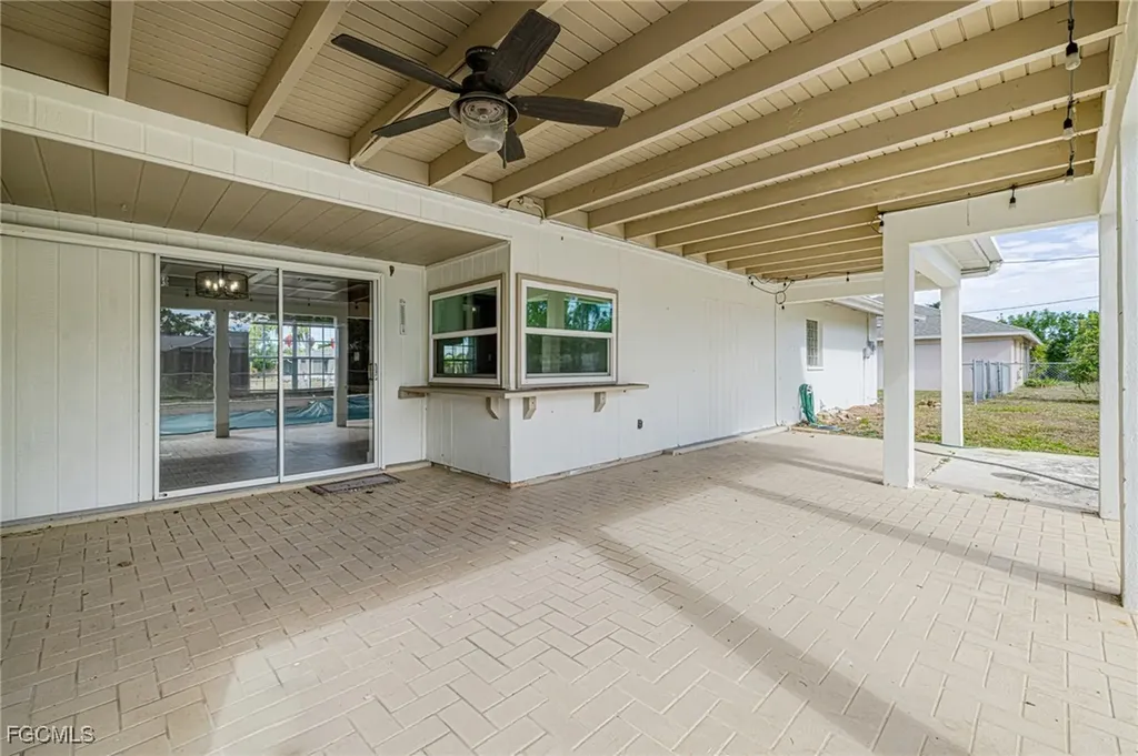 208 SE 43rd Terrace Cape Coral FL 33904