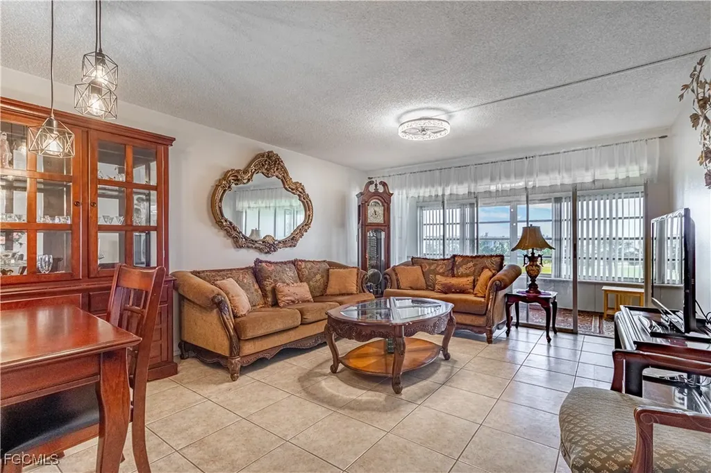 1828 Pine Valley Drive Fort Myers FL 33907