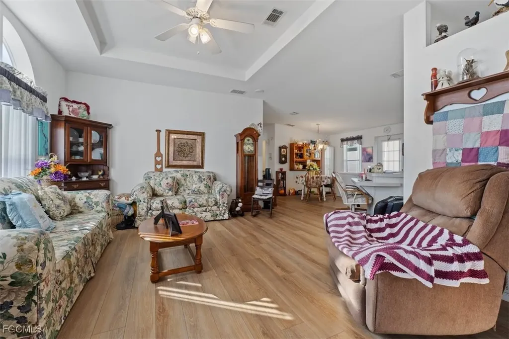 925 Yacht Club Way NW Moore Haven FL 33471