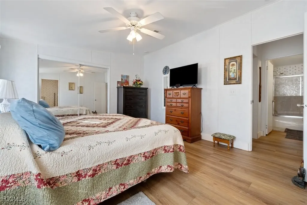 925 Yacht Club Way NW Moore Haven FL 33471