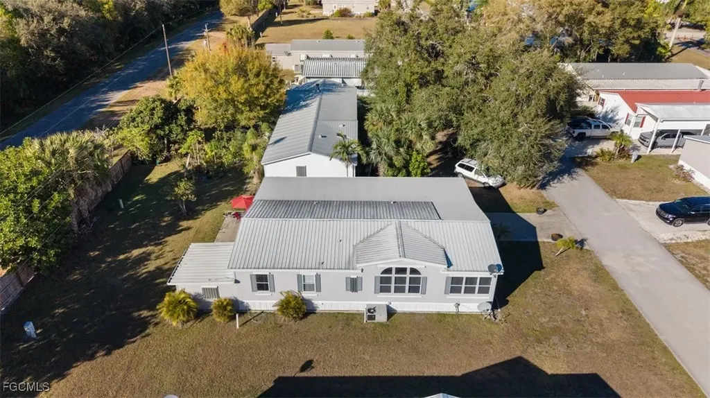 925 Yacht Club Way NW Moore Haven FL 33471