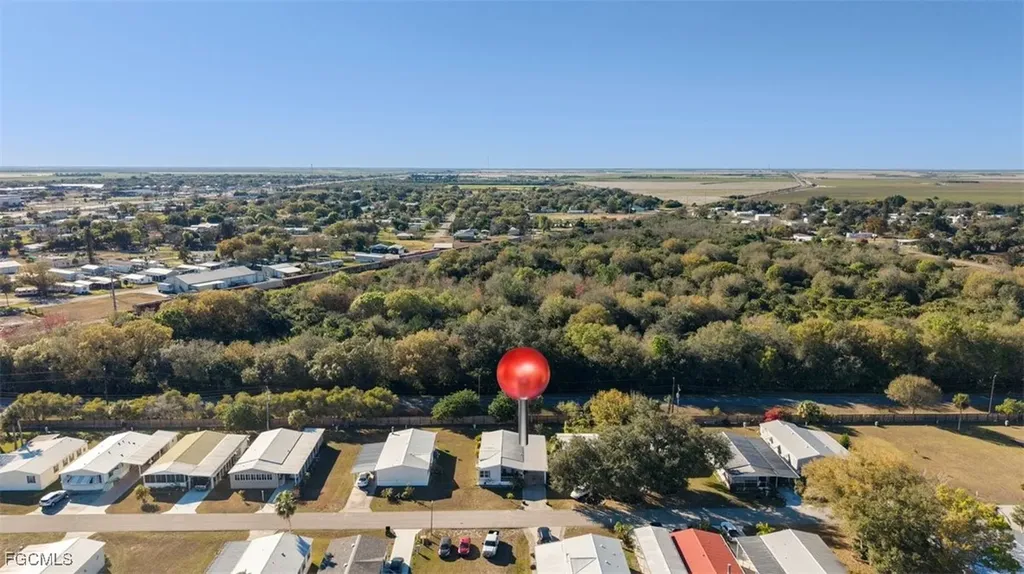 925 Yacht Club Way NW Moore Haven FL 33471