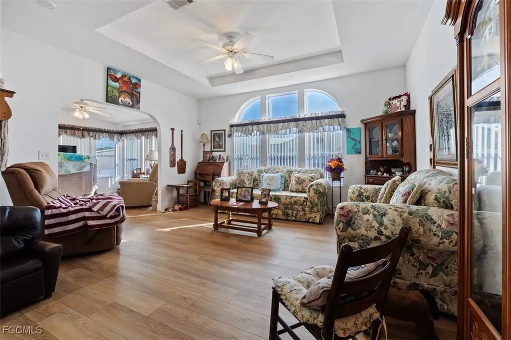 925 Yacht Club Way NW Moore Haven FL 33471