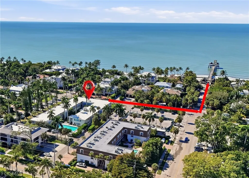 1295 Gulf Shore Boulevard S Naples FL 34102