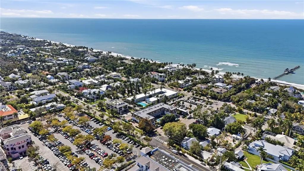 1295 Gulf Shore Boulevard S Naples FL 34102