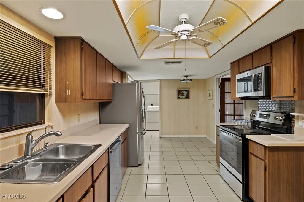 5665 Arvine Circle Fort Myers FL 33919