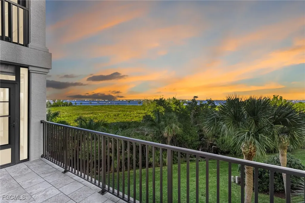 11620 Court Of Palms Fort Myers FL 33908