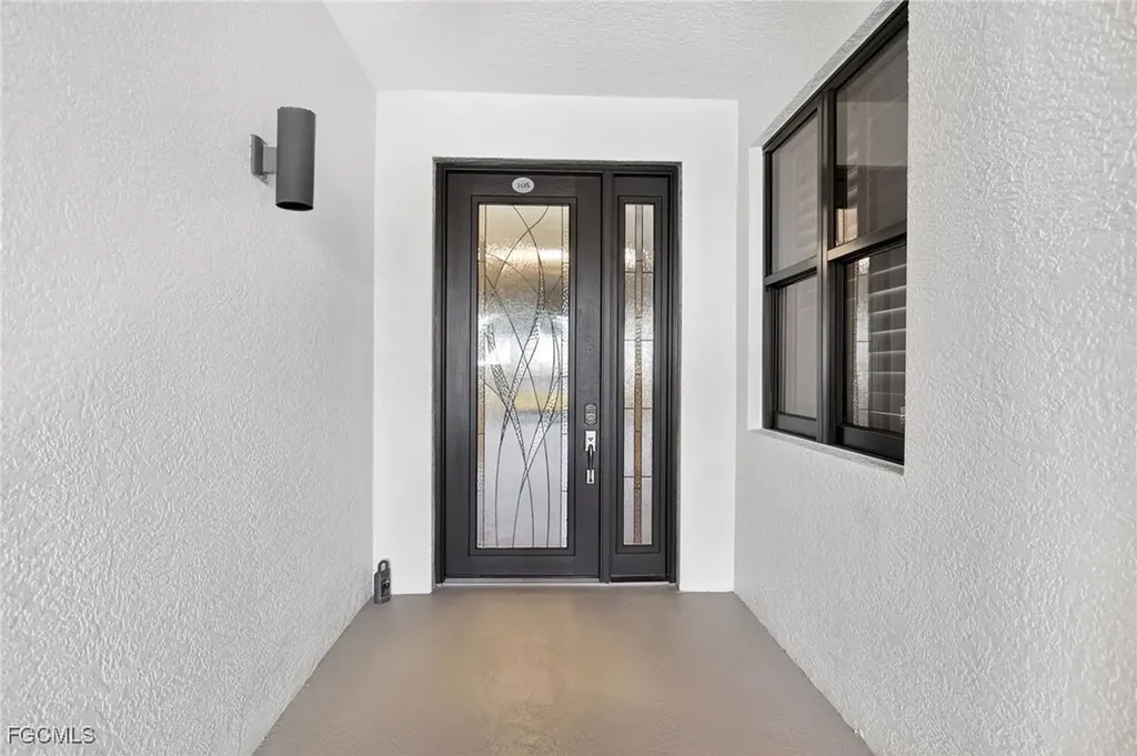 11620 Court Of Palms Fort Myers FL 33908