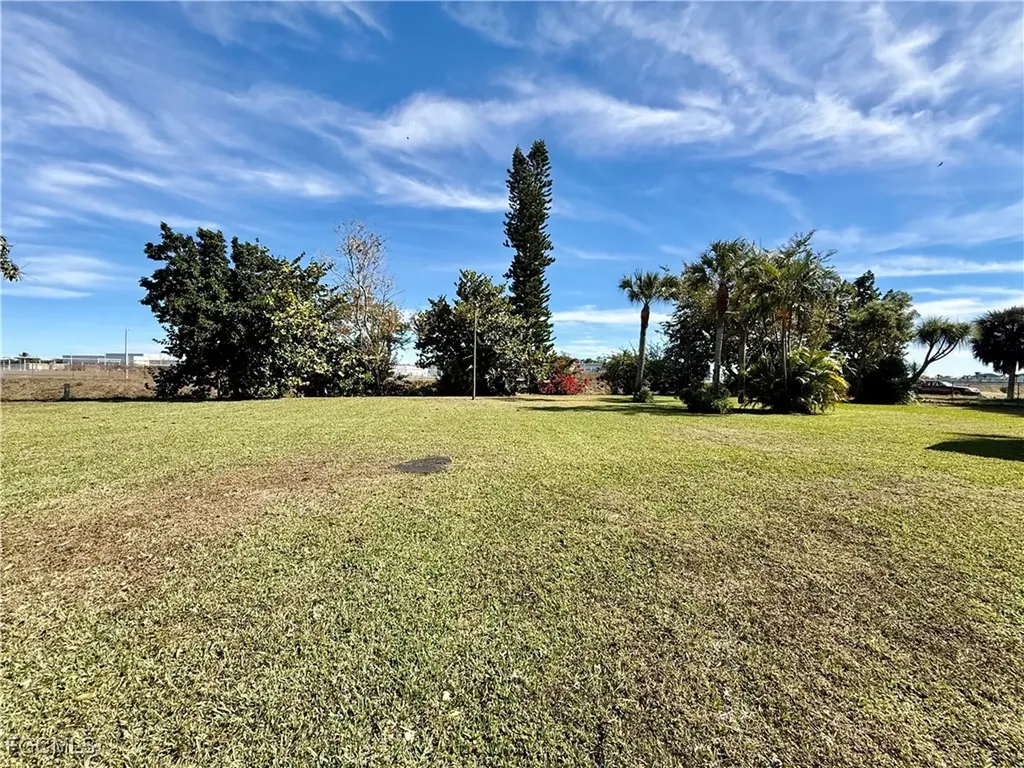 626 Linville Place Lehigh Acres FL 33936