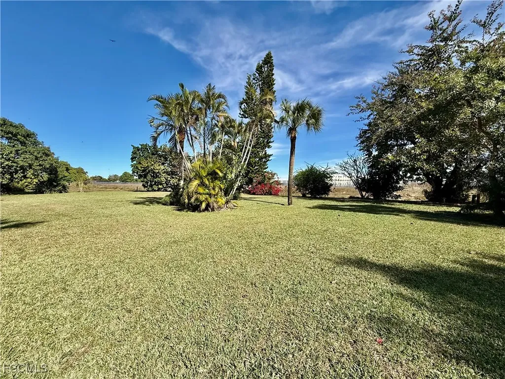 626 Linville Place Lehigh Acres FL 33936