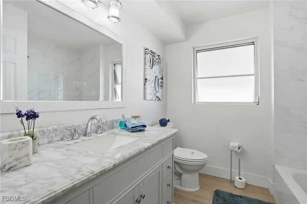 1432 Wellington Court Cape Coral FL 33904