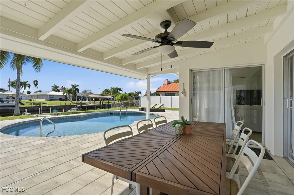 1432 Wellington Court Cape Coral FL 33904