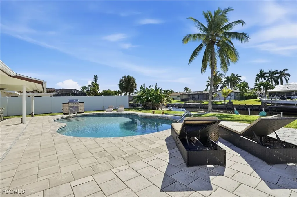 1432 Wellington Court Cape Coral FL 33904
