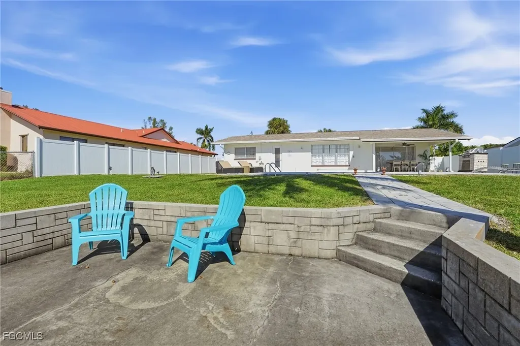 1432 Wellington Court Cape Coral FL 33904