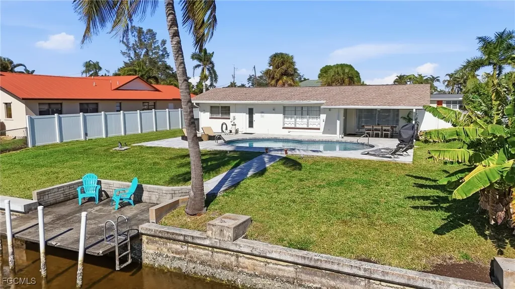 1432 Wellington Court Cape Coral FL 33904