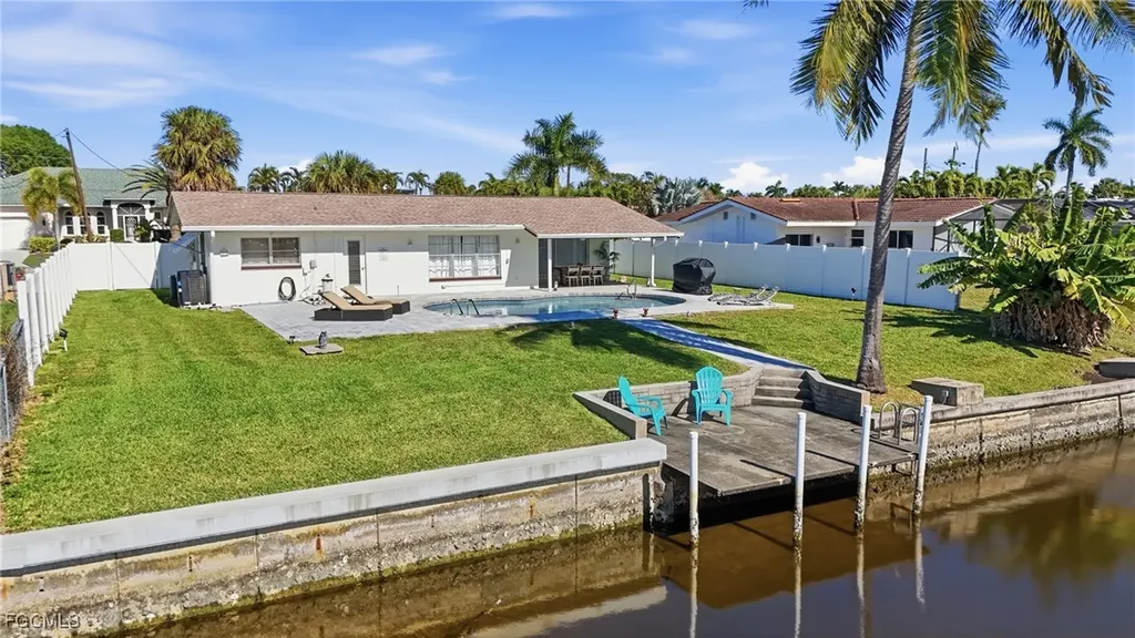 1432 Wellington Court Cape Coral FL 33904