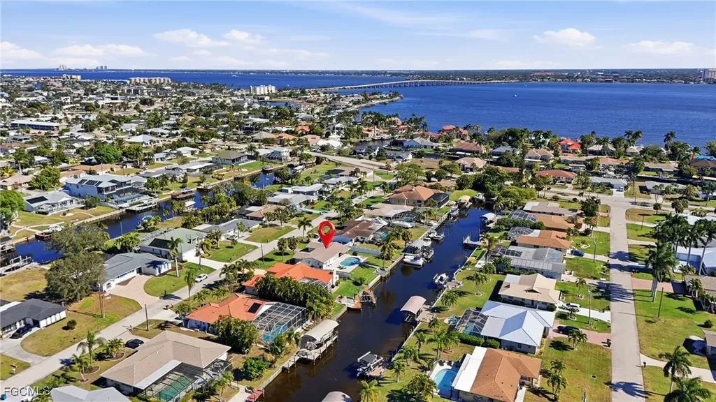 1432 Wellington Court Cape Coral FL 33904