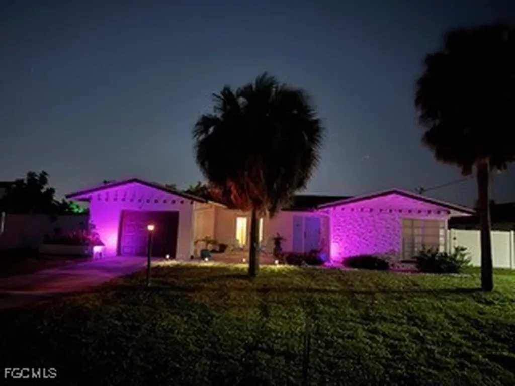 1432 Wellington Court Cape Coral FL 33904