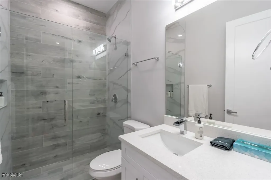795 108th Avenue N Naples FL 34108