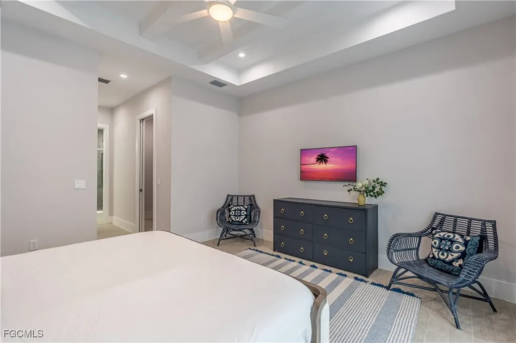795 108th Avenue N Naples FL 34108