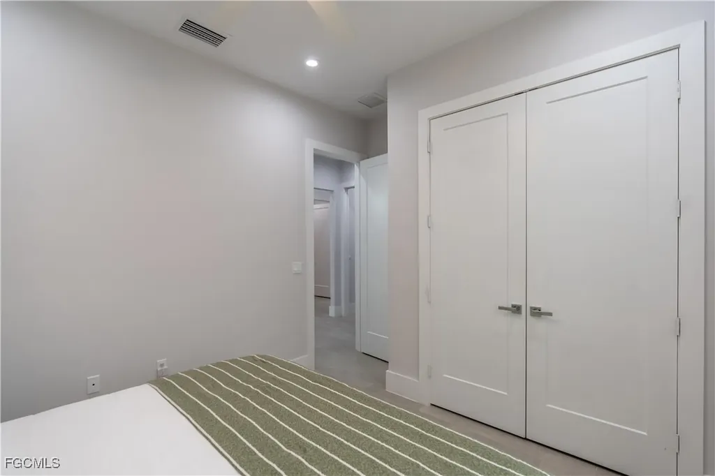 795 108th Avenue N Naples FL 34108