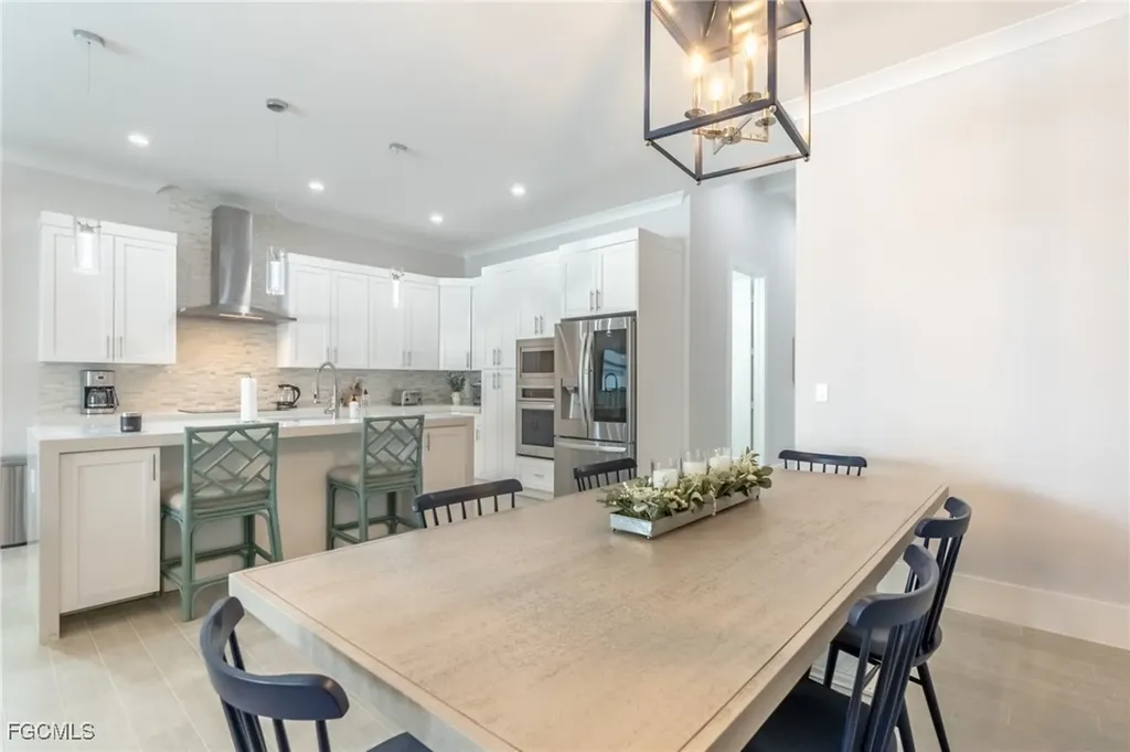 795 108th Avenue N Naples FL 34108